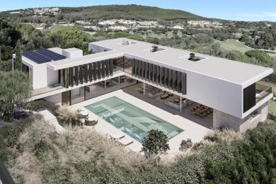 Villa for sale in Sotogrande