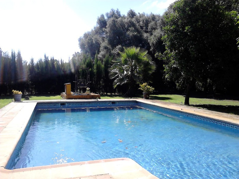 Country Property for sale in Sotogrande