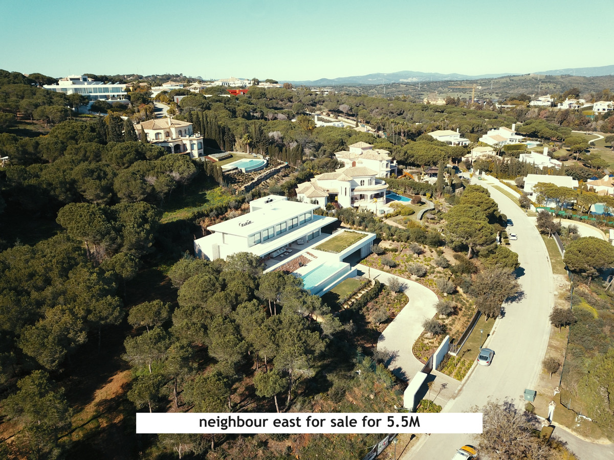 Villa for sale in Sotogrande